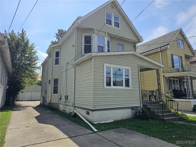 Building Photo - 793 Tifft St Rental