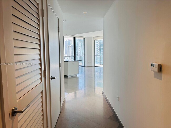Photo - 88 SW 7th St Unit 1511