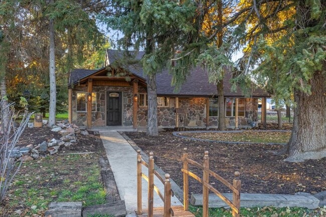 Photo - 210 S 100 E House