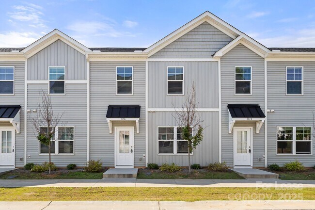 Building Photo - 117 Dogwood Vlg Trl Unit C Rental