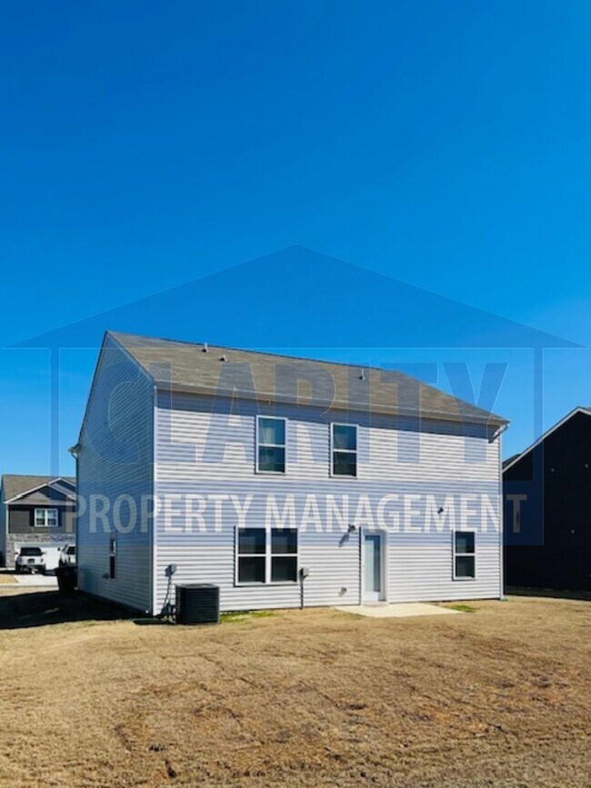 Photo - ***Pay no rent for May!***