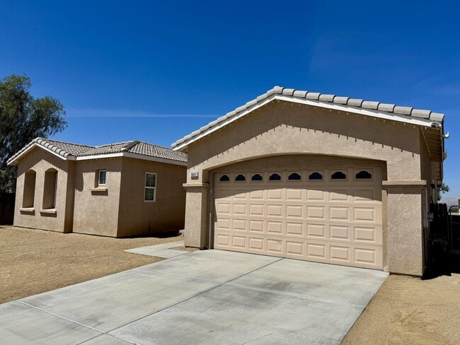 Photo - 13697 Mountain Top Dr House