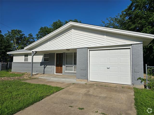 Building Photo - 4855 Kyledale Ct Rental