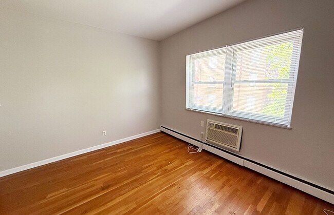 Photo - 353 McAlpin Ave Unit 353-04