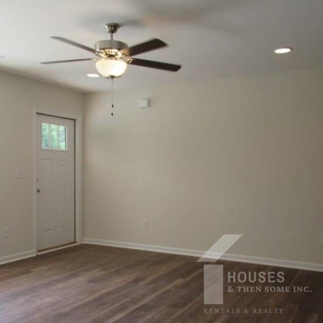 Photo - 403 Bramlett Rd