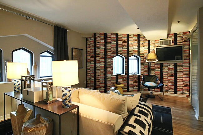 Photo - 188 W Randolph St