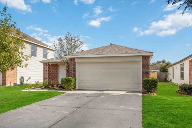 Photo - 1827 Cold River Dr