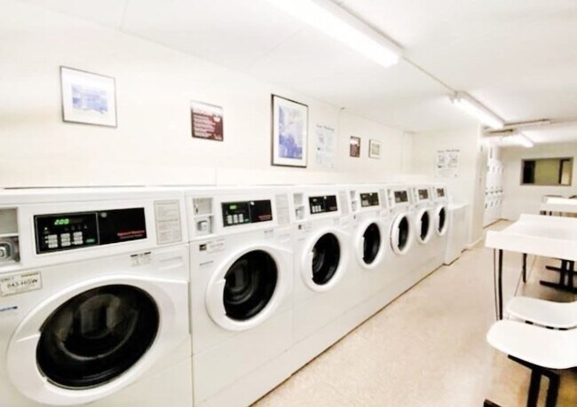 Photo - 200 Swanton St Unit T28