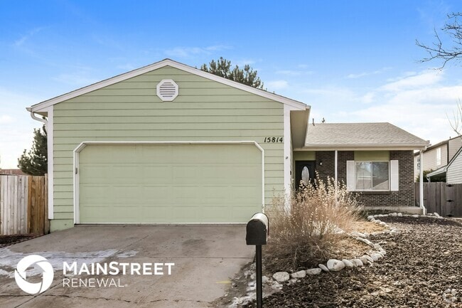 Building Photo - 15814 E Exposition Dr Rental