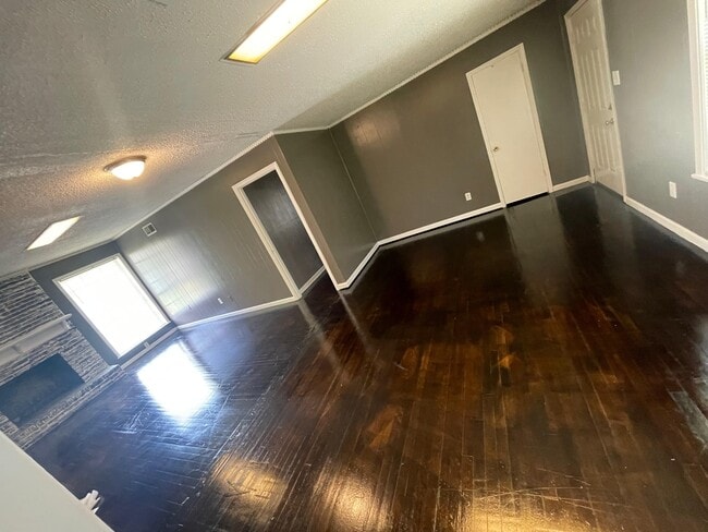 Photo - 4945 Clearbrook Cove