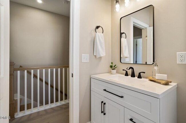 Upstairs Bathroom