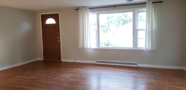 Photo - 1810 Virginia St