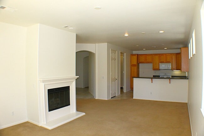 Photo - Resort Style Living In Lovely Solera Oaks.