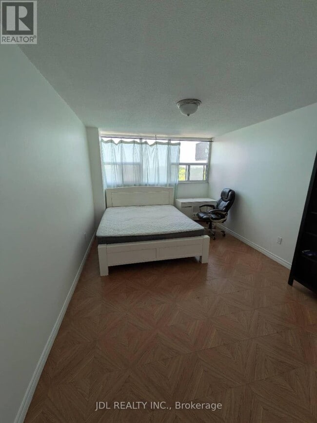 Photo - 4101 Sheppard Ave E Unit 1003