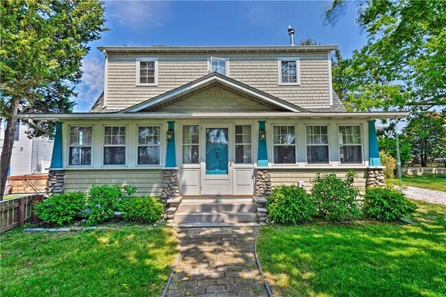 Building Photo - 129 Dighton Ave Rental