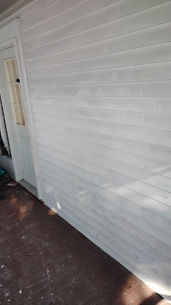 Photo - 1626 2nd Ave N