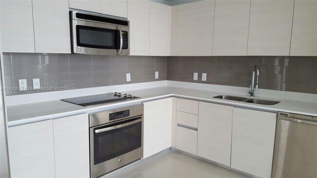 Photo - 4250 Biscayne Blvd Unit 602