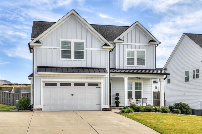 Photo - 3067 Rosewood Dr