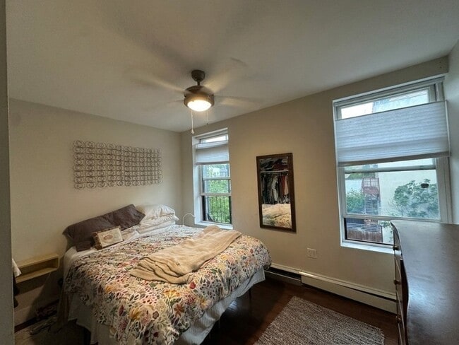 Photo - 374 Van Brunt St Unit 2