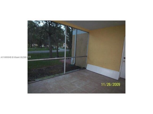Photo - 2400 NW 33rd St Unit 1104