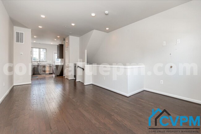 Photo - 2535 Debert Cir