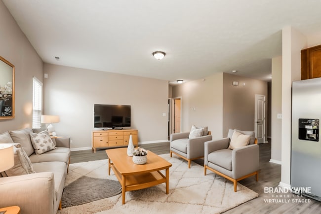 Photo - 1406 Graybark St