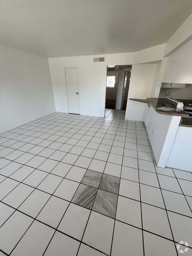 Building Photo - 4980 Apollostar Ct Unit 1 Rental