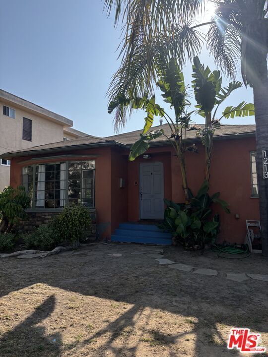 Building Photo - 1213 S Ogden Dr Rental