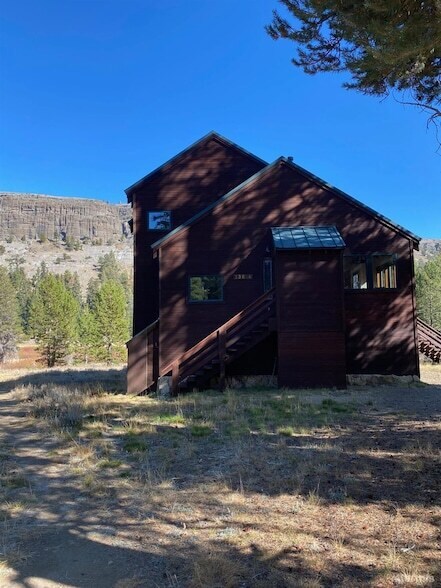 Photo - 33856 Hawkweed Way