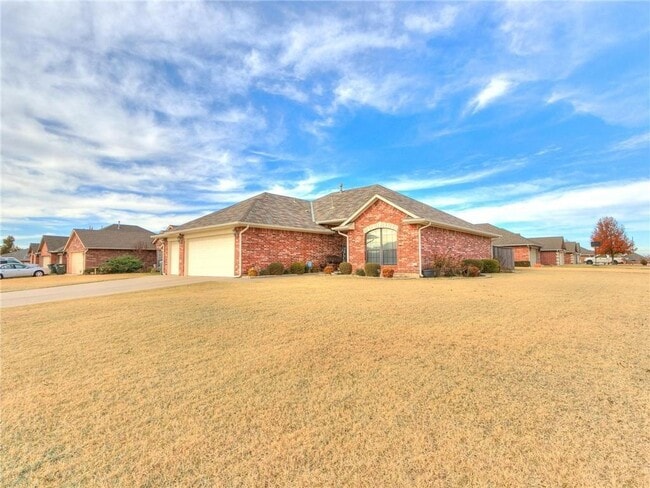 Photo - 4817 Montrose Dr