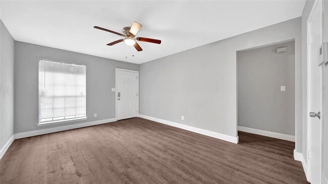 Building Photo - 4819 Hannas Reef Dr Rental