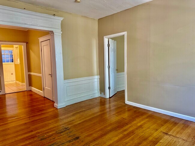 Photo - 330 St Paul St Unidad 3