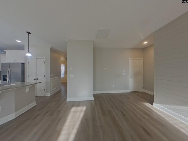 Photo - 1040 Allendale Rd