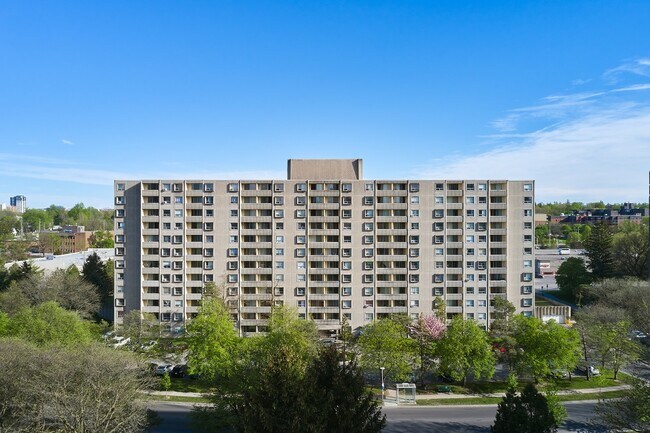 Photo - 120 Cherryhill Pl