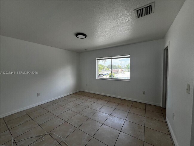 Photo - 7012 NW 6th Ct Unit 7012
