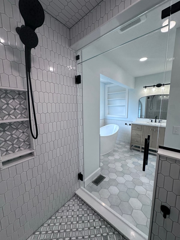 Photo - 1599 Tucker Schoolhouse Rd