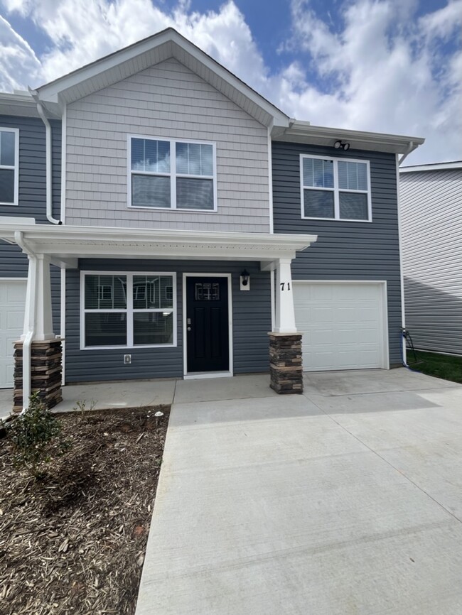 Photo - 71 Clear Creek Ln Townhome