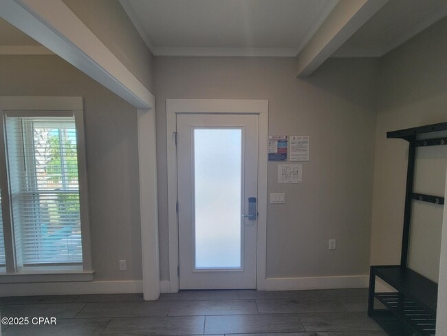 Photo - 100 Sea Breeze Cir