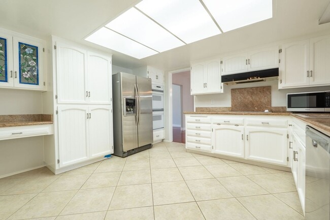 Photo - 6415 Lochmoor Dr