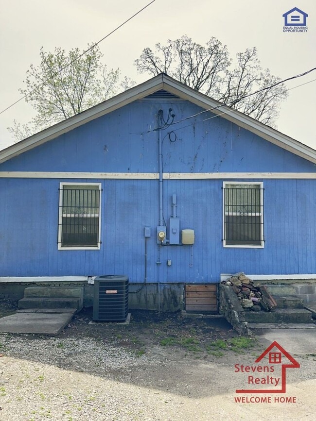 Photo - 3617 Rogers Rd