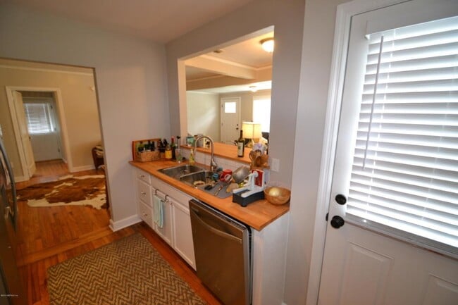 Photo - 2125 Arcadia Pl