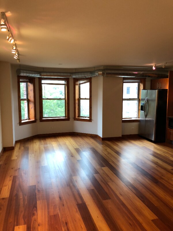 Photo - 5346 S Cornell Ave Unidad 1006