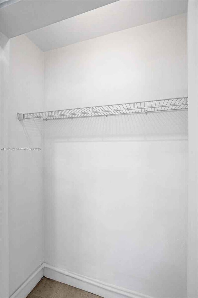 Photo - 136 NW 6th Ave