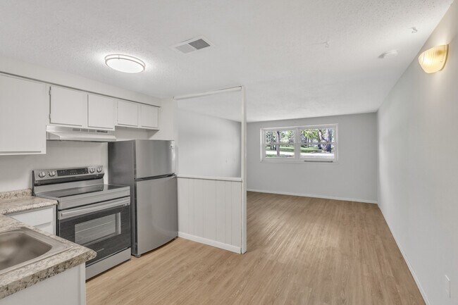 Photo - Northview Heights Apartments