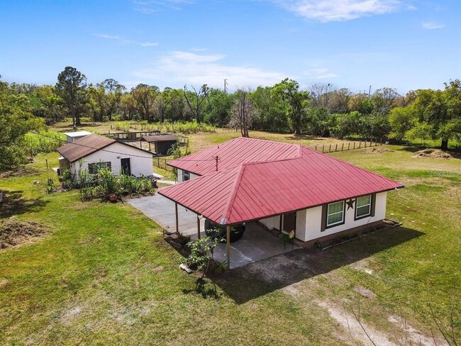 Photo - 2730 W Highland St House