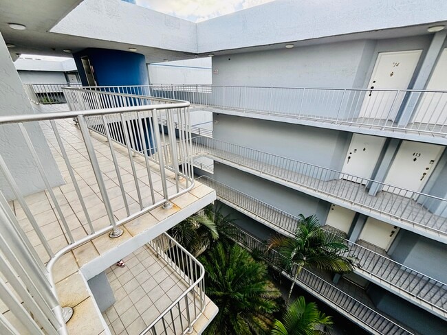 Photo - 8201 NW 8th St Unit 1-509