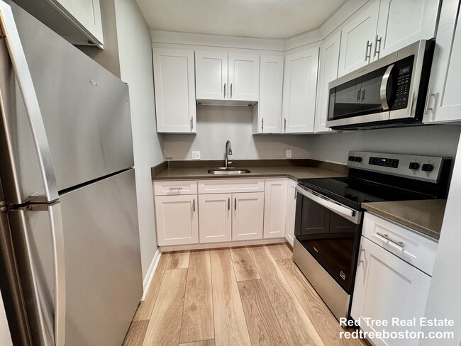 Photo - 837 River St Unit 12