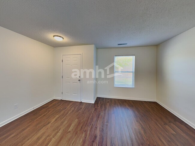 Photo - 2142 Olympia Dr