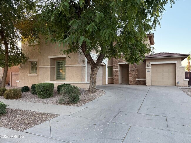 Photo - 642 E Torrey Pines Pl