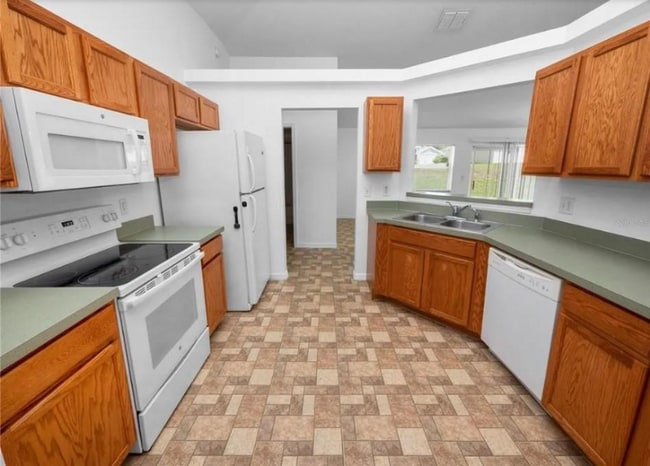 Photo - 228 Grantham Dr